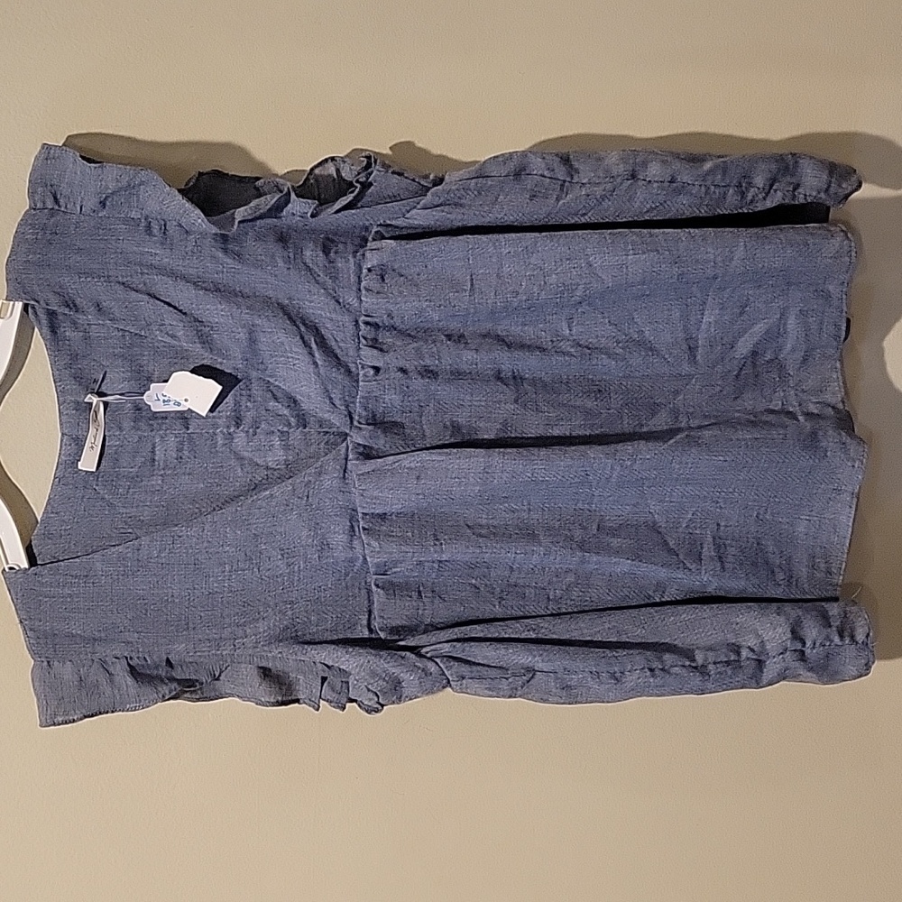 LAST CHANCE!!! MUSTARD SEED V NECK RUFFLE SLEEVE TOP, LARGE - to be donated